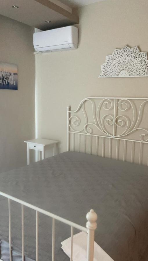 Delfini Beach Hotel & Suites Arhángelosz Kültér fotó