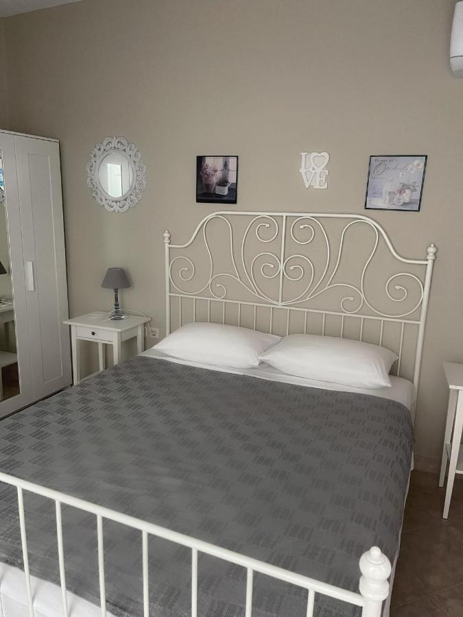 Delfini Beach Hotel & Suites Arhángelosz Kültér fotó