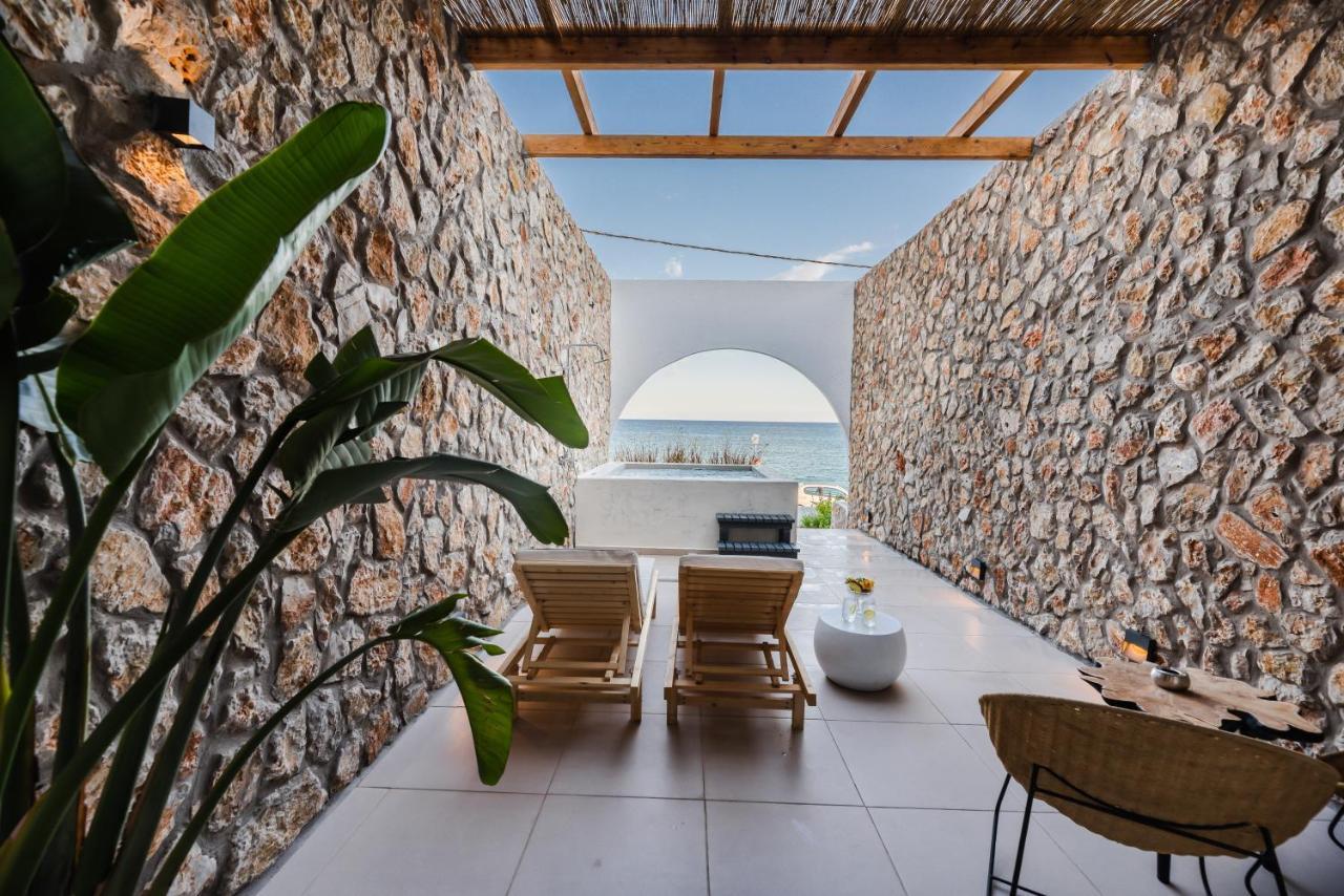Delfini Beach Hotel & Suites Arhángelosz Kültér fotó