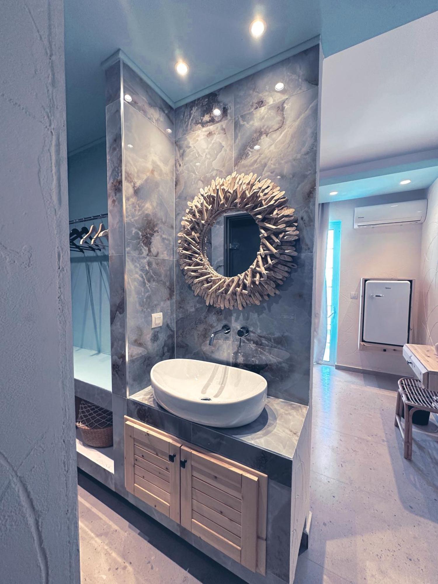 Delfini Beach Hotel & Suites Arhángelosz Kültér fotó